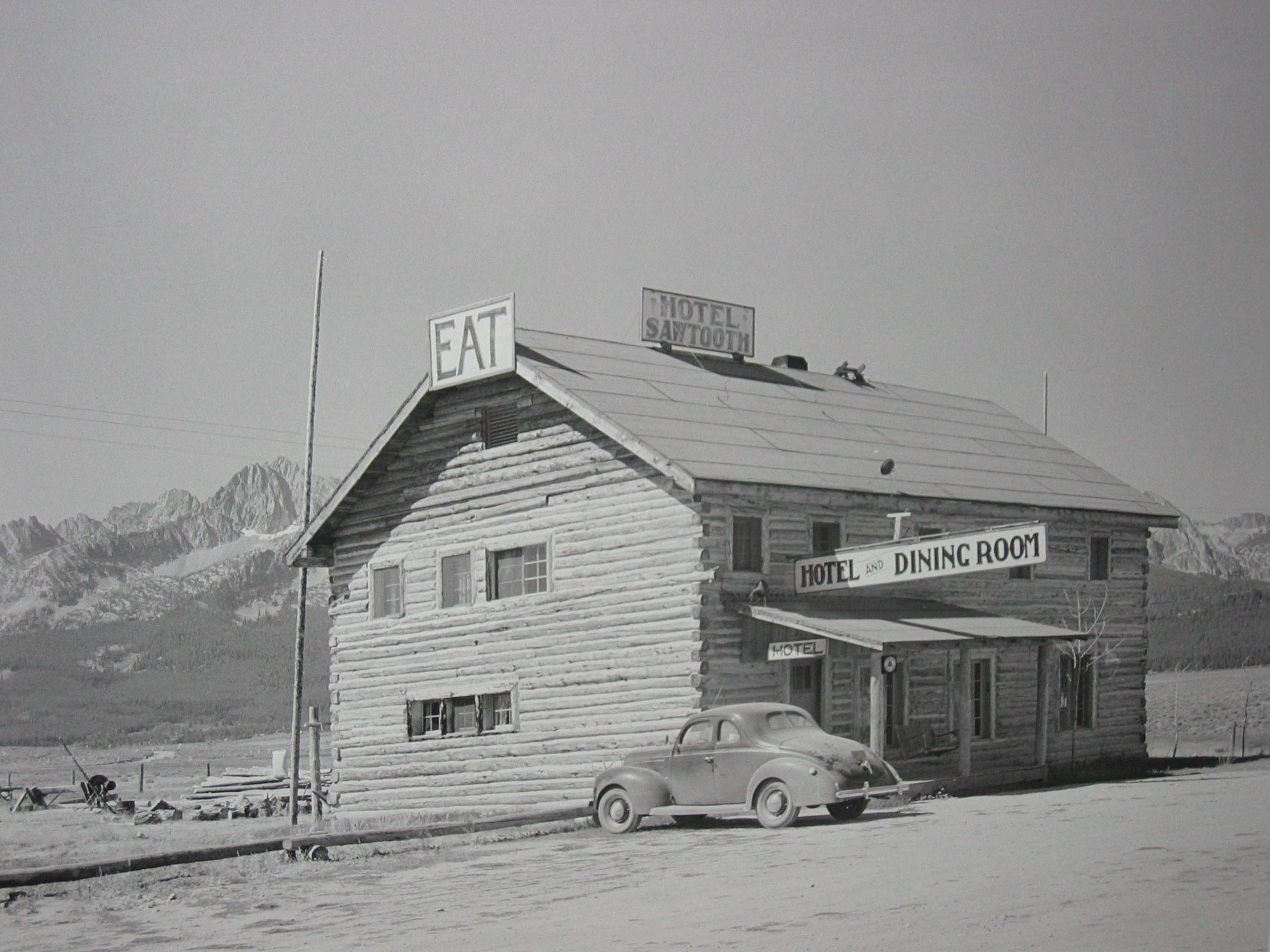 Stanley Idaho Lodging. The Sawtooth Hotel